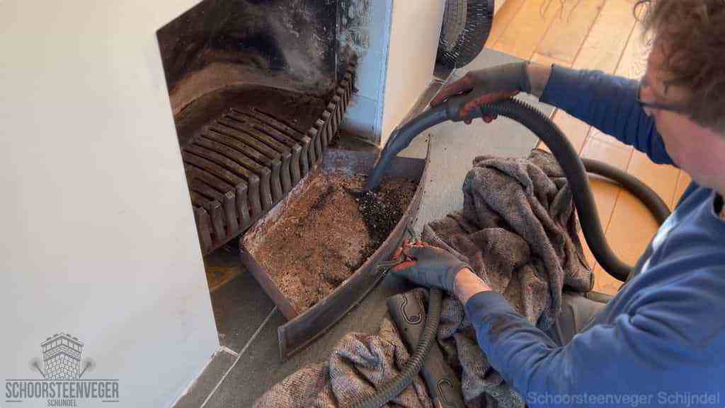 Prijs schoorsteenvegen Schijndel schouw reinigen Prijs schoorsteenvegen Schijndel schouw reinigen